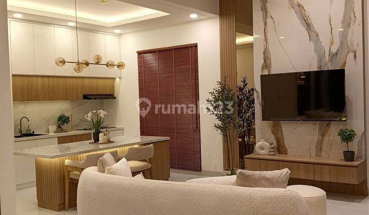 Jual Rumah Modern Cantik di Kota Baru Parahyangan Bandung 1