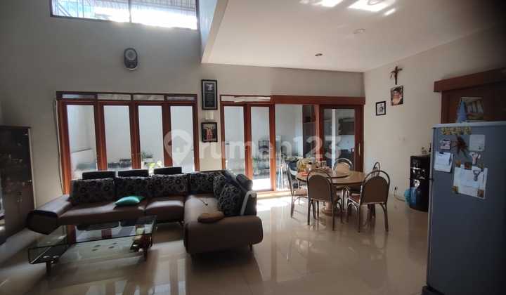 Rumah Nyaman di Cluster Singgasana Mekar Wangi Bandung Rumah Nyaman di Cluster Singgasana Mekar Wangi Bandung