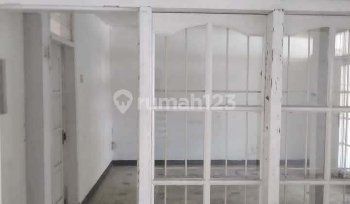 For Sale or Rent Nice House for Business on Turangga Main Road 2