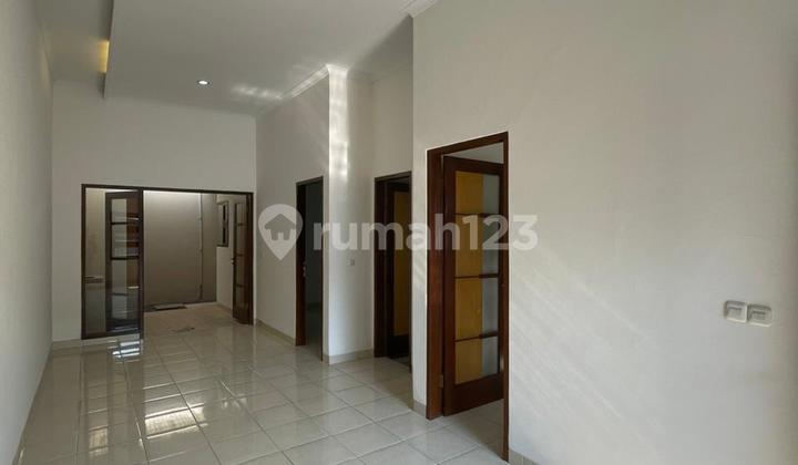 Jual Rumah Baru Renov di Taman Kopo Indah 3 Bandung