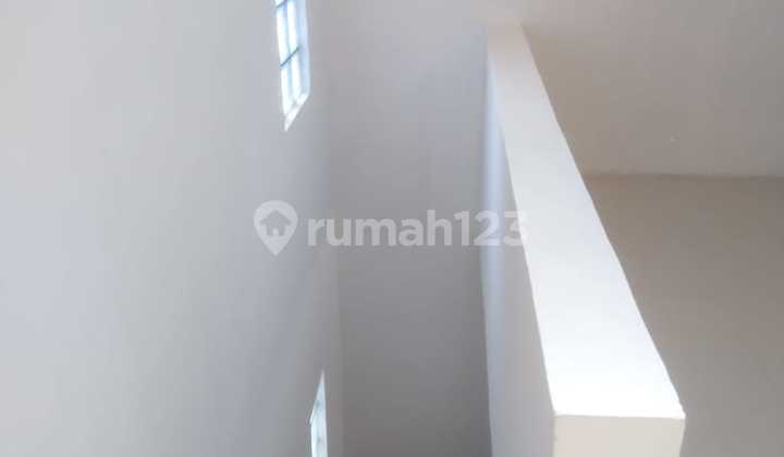 Jual Rumah Murah 2 Lantai di Komp. Bumi Adipura Bandung