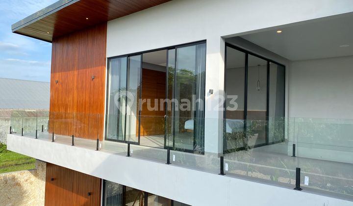 Jual New Luxury Villa di Jalan Utama Munggu Kapal Badung Bali 2