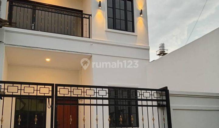 Jual Rumah Baru Modern Murah 2 Lantai di Kopo Permai Bandung 1