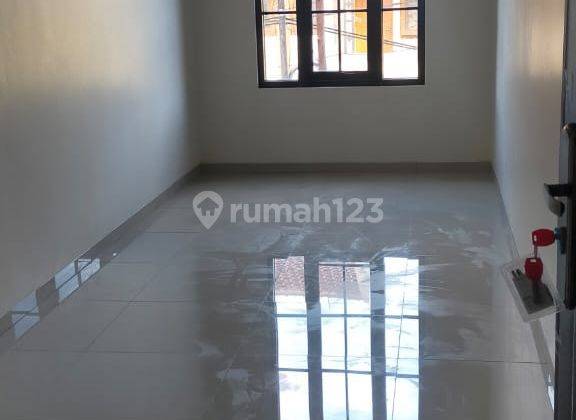 Jual Rumah Baru Modern Murah 2 Lantai di Kopo Permai Bandung 2