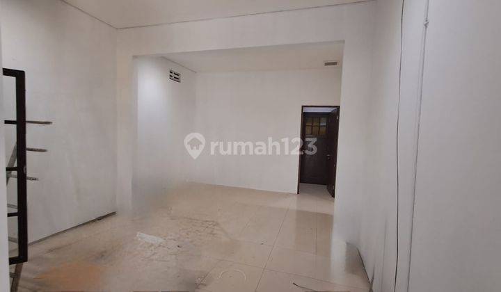 Ruang Usaha Kantor di Dekat Yogya Sunda Bandung Tengah Kota 2