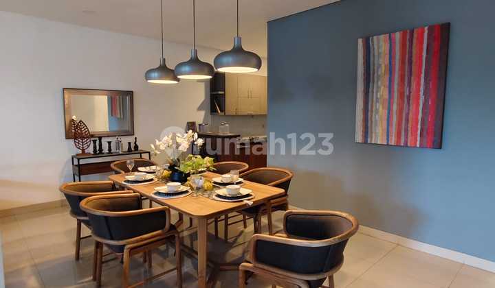 Rumah Sangat Bagus di Jalan Kembar Regol, Bandung Rumah Sangat Bagus di Jalan Kembar Regol, Bandung