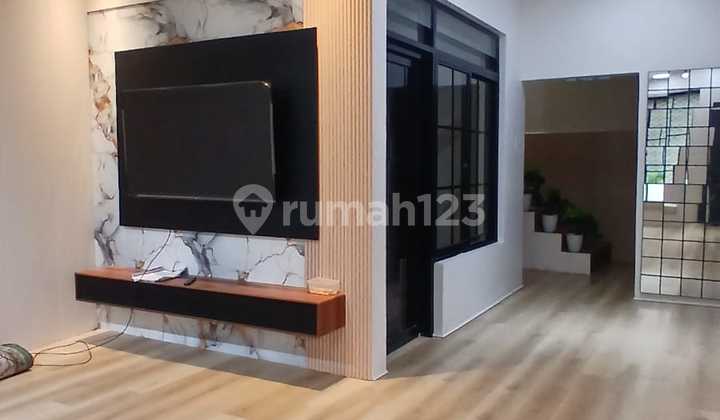 Jual Rumah Baru Modern 3 Lantai di Sayap Sriwijaya Bandung Kota