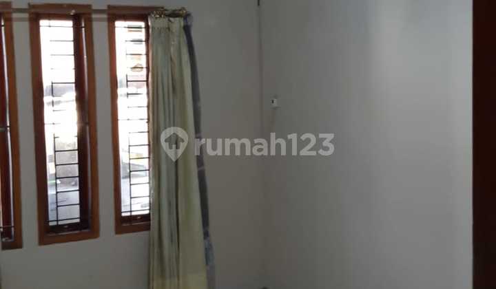 Sell Cheap House in Sayap Moh Toha, Near Kembar Bandung City 2