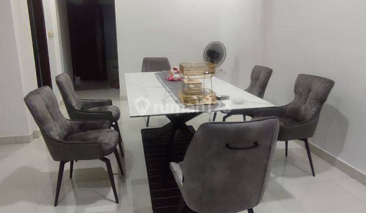 Jual Rumah Minimalis 2 Lantai di Dekat Summarecon Bandung 2