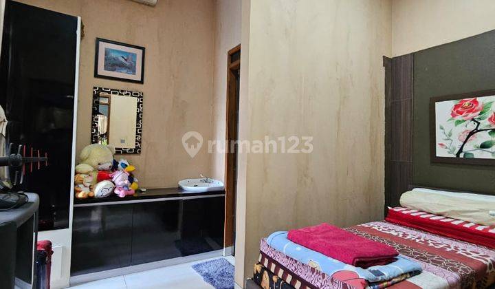 Rumah Lux Ada Kolam Renang di Cluster Singgasana Pradana Bandung 2