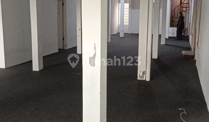 Jual Sewa Rumah Kantor Strategis di Lodaya Lengkong Bandung Kota