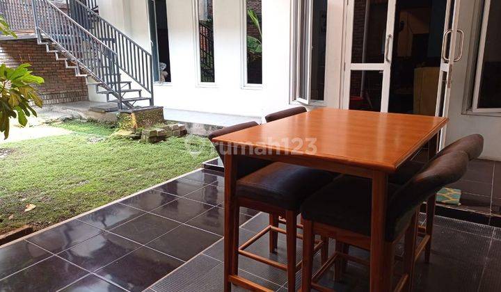 Jual Rumah Cantik 3 Lantai Strategis di Dadali Bandung Kota 1