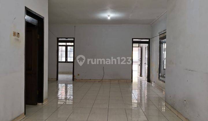 Jual Rumah Siap Huni Strategis di Jl.Kembar Bandung Kota 1