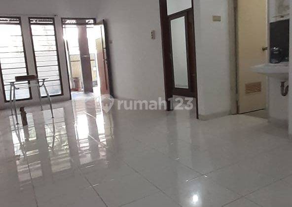 Sewa Rumah Siap Huni di Komplek Taman Holis Indah Thi 1 Bandung 2