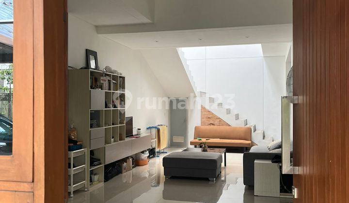 For Sale: Move-in Ready House in Sayap Buah Batu, Bandung 2