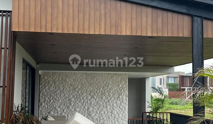 For Sale New Villa With Pool in CANGGU BALI inside Elite Complex 2