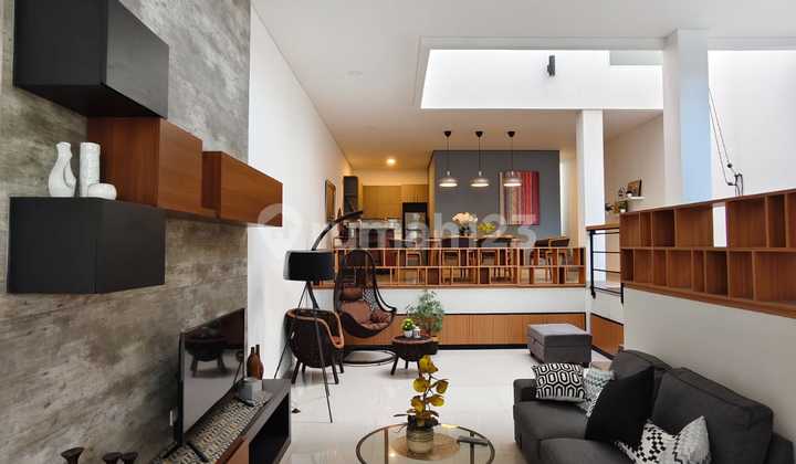 Jual Rumah Bagus 2 Lantai Di Jalan Kembar Regol Bandung Kota