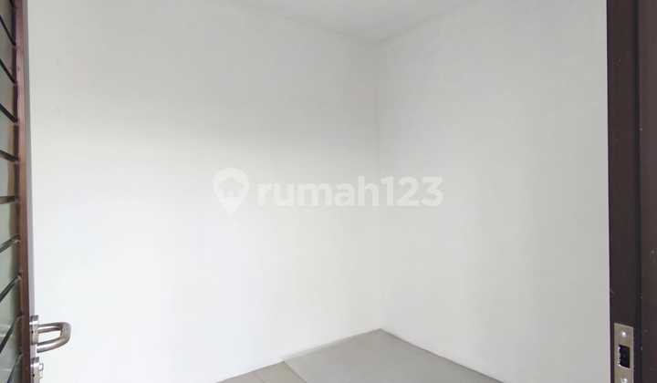 Selling New 3-Storey Shop House Cheap in Gunung Batu Pasteur Bandung 2