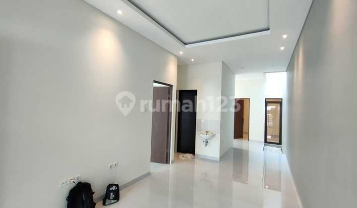 Jual Rumah Baru Minimalis di Komplek Taman Kopo Indah 2 Bandung