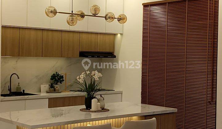 Jual Rumah Modern Cantik di Kota Baru Parahyangan Bandung 2