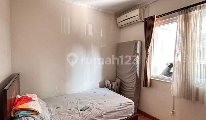 Jual Rumah Bagus 2 Lantai di Komplek Dekat Tol Baros Cimahi 2