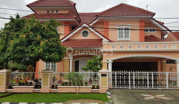 Rumah Hook Cantik Terawat Di Kemang Pratama Bekasi 2