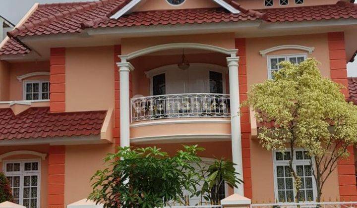 Rumah Hook Cantik Terawat Di Kemang Pratama Bekasi