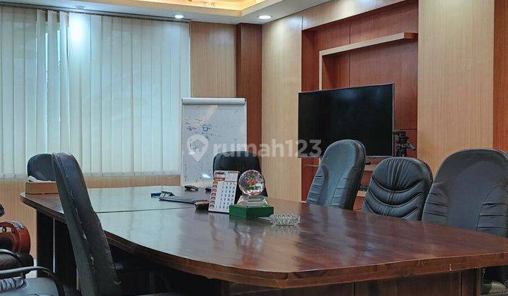 Ruko Gandeng 4 Lantai Siap Untuk Kantor Full Renovasi Semi Furnished di Harapan Indah Harga Nego 1