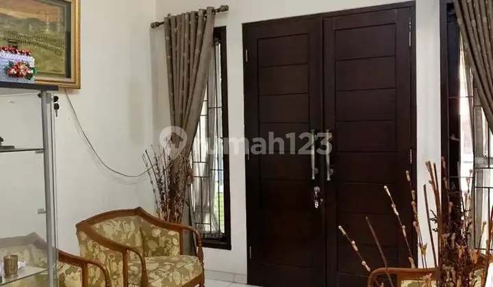 Minimalist Spacious House in Rawamangun, East Jakarta 2