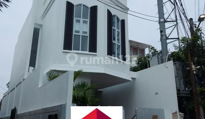 Rumah Baru Siap Huni Di Kemang Timur Jakarta Selatan Rumah Baru Siap Huni Di Kemang Timur Jakarta Selatan