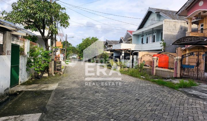 For Sale 13 Rooms 1 Floor Strategic Location 2