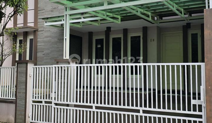 2-Story House for Rent in Kemang Pratama Bekasi 2-Story House for Rent in Kemang Pratama Bekasi