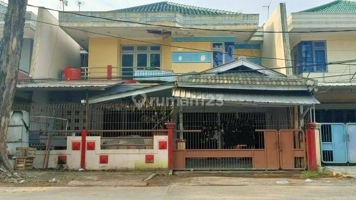 Dijual Rumah Strategis Bisa Untuk Usaha di Harapan Indah Bekasi 1