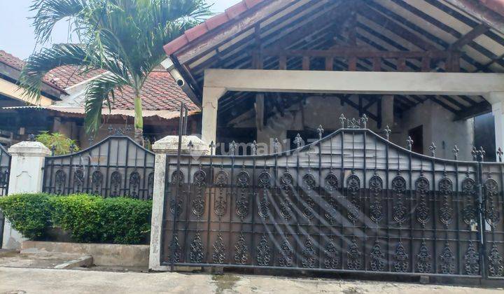 Dijual Rumah Asri di Harapan Indah Bekasi 1