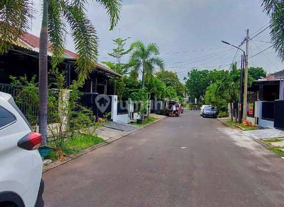 Dijual Cepat Rumah di Ifolia Harapan Indah Bekasi 2