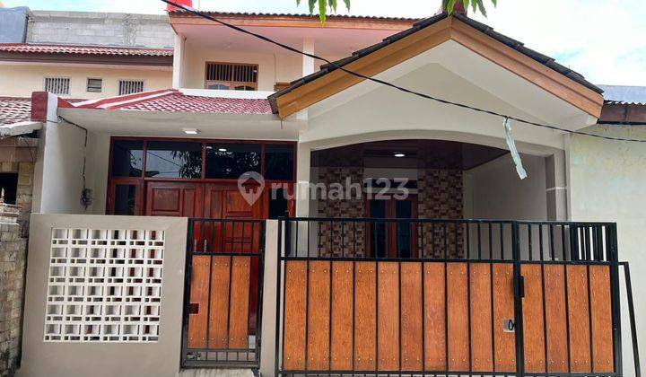 Di Jual Rumah Baru Siap Huni di Taman Harapan Baru 1