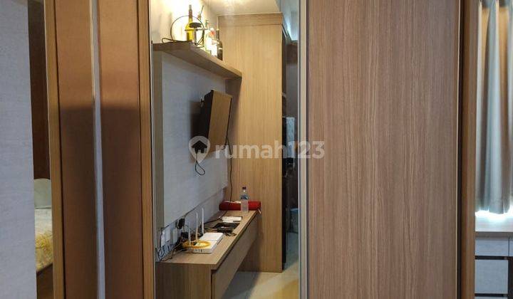 Dijual Cepat Full Furnished Apartemen di Kamala Lagoon Bekasi 2