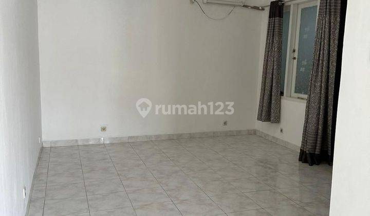 Dijual Rumah 2 Lantai  di Royal Residence Pulogebang Jakarta Timur
 2