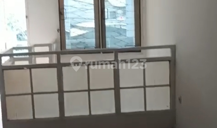 Rumah 2 Lantai Kelapa Gading Jakarta Utara 2