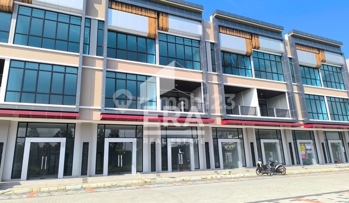 For Rent: Ruko Crystal Summarecon Bekasi