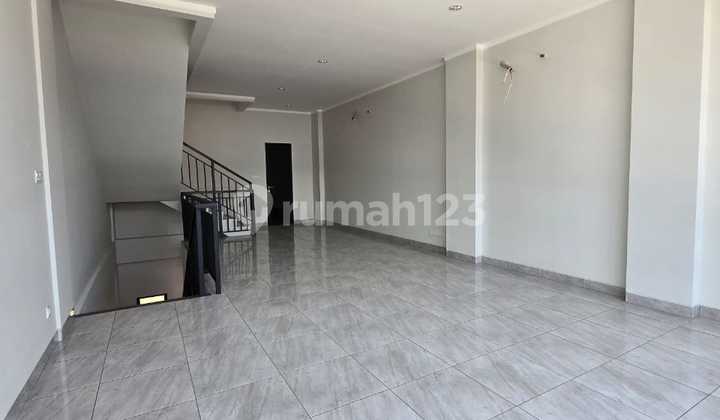 Ruko Crystal Summarecon Bekasi For Rent