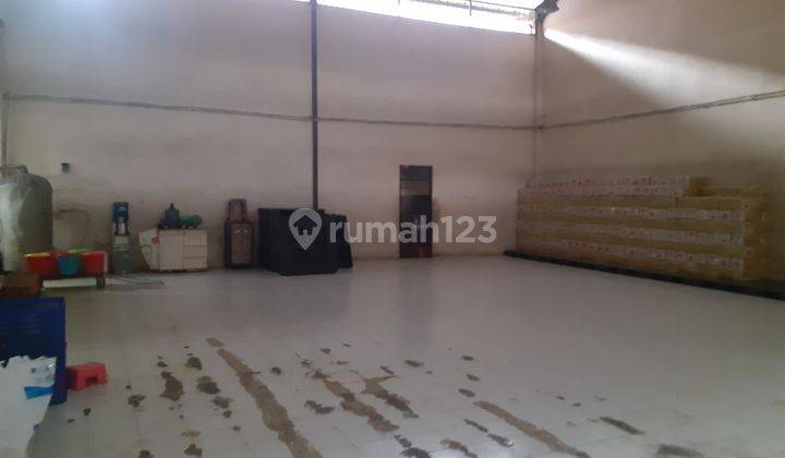 Dijual Murah gudang berikut kost an hitung tanah di daerah Pondok Bambu Jakarta Timur 14