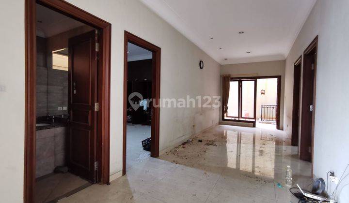 Jual Rumah cantik di Taman Grisenda kapuk Jakarta Utara 2