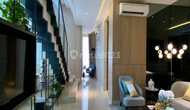 Rumah 3 Lantai Baru Premium Di Pusat Kota BSD City 2