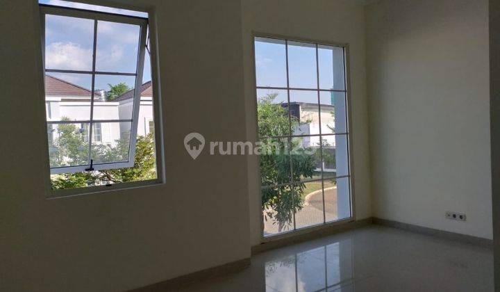 Rumah Double Decker di Jl. Orchard SHM Baru Selatan 9