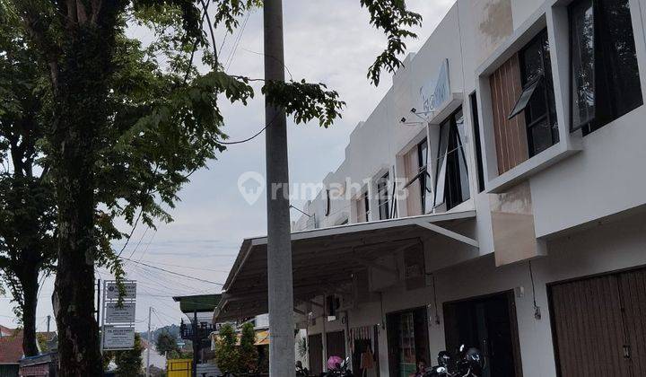 Tempat Usaha Dekat Pemda 1