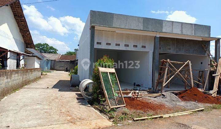Di jual ruko pinggir jalam raya di meteseh boja 6