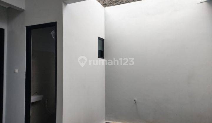 Rumah cantik desain modern minimalis di mangunsari 5