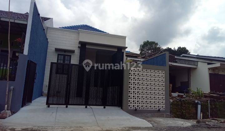Rumah mewah desain istimewa siap huni SHM bisa KPR 1