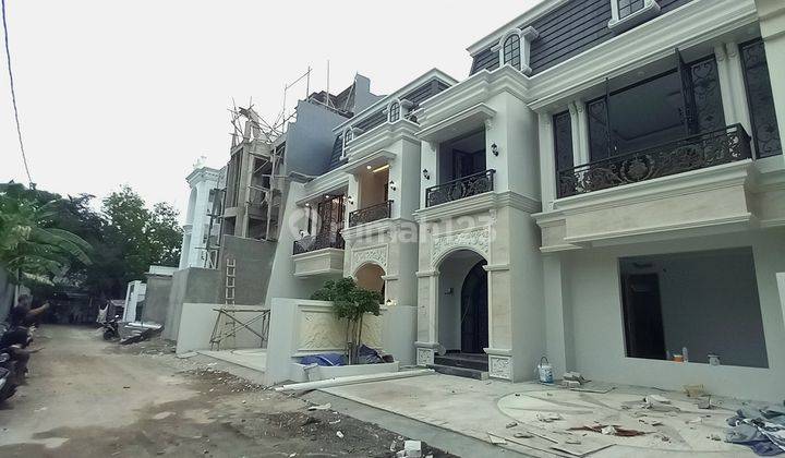 RUMAH MEWAH DI KEBAGUSAN PASAR MINGGU JAKARTA SELATAN 2